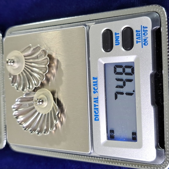 Sterling Silver Scallop Shell Post Earrings - Picture 9 of 10